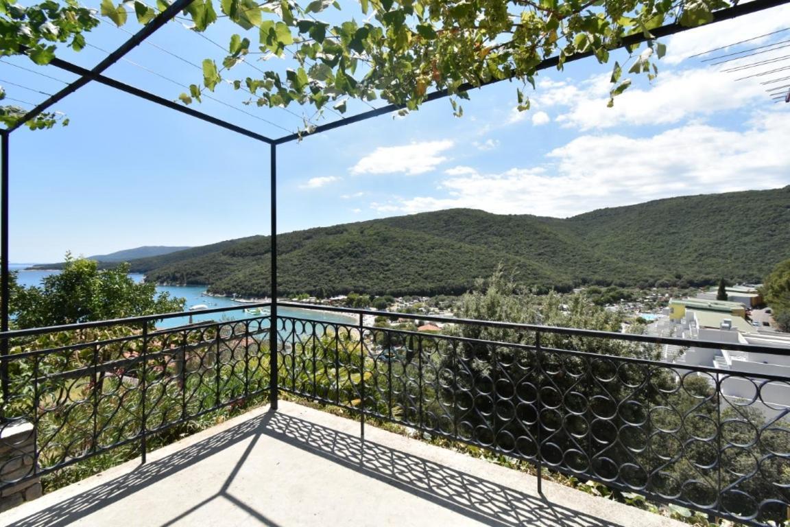 Elvi Apartman